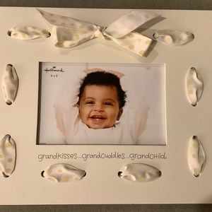 Hallmark 4x6 Picture Frame Grandkids Theme Ivory
